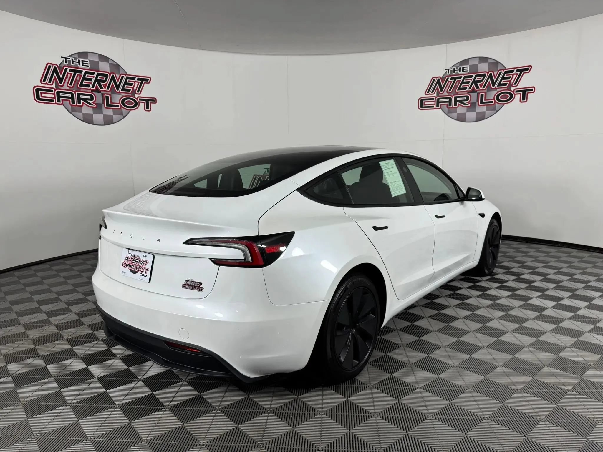 Used 2025 Tesla Model 3 Long Range RWD image 7