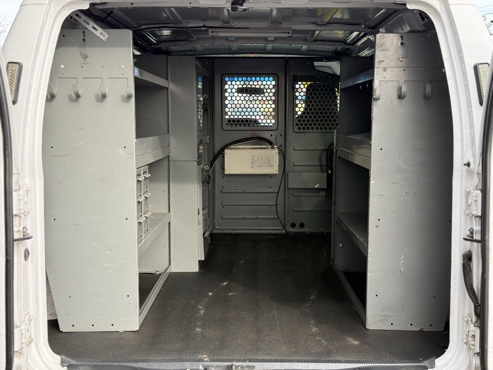 Used 2011 Ford E-250 and Econoline 250 w/ PWR Group image 20