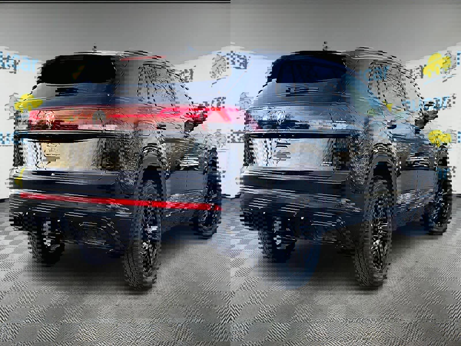 New 2026 Volkswagen Atlas Cross Sport SEL R-Line image 7