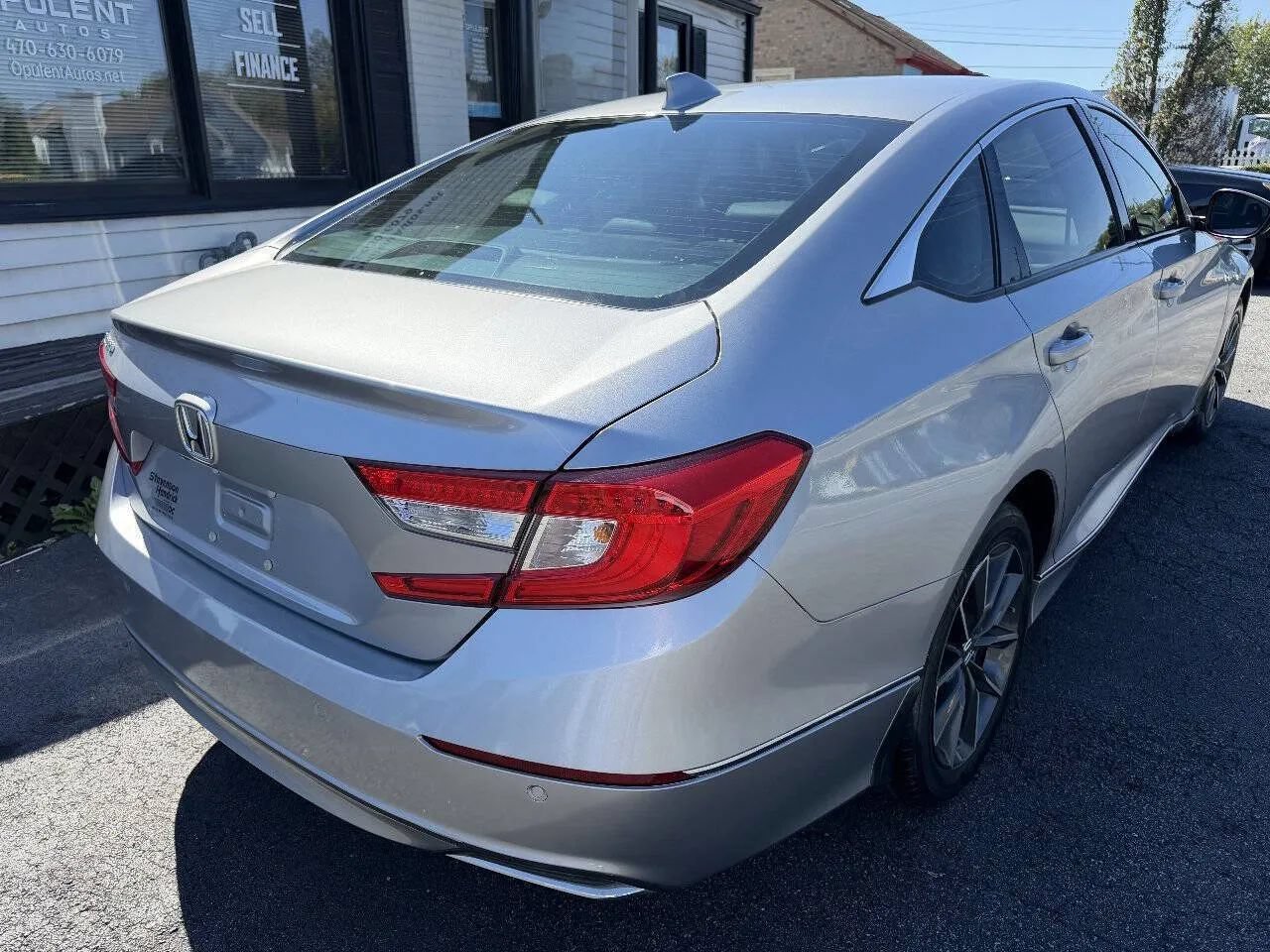 Used 2021 Honda Accord EX-L image 9