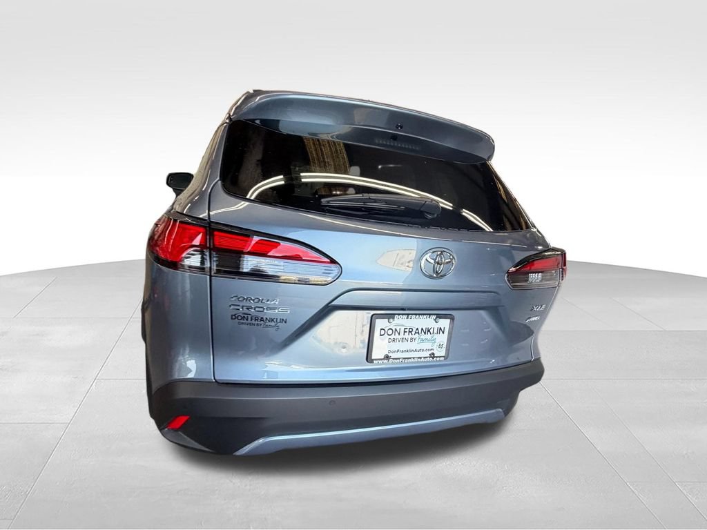 New 2026 Toyota Corolla Cross XLE AWD/4WD image 4