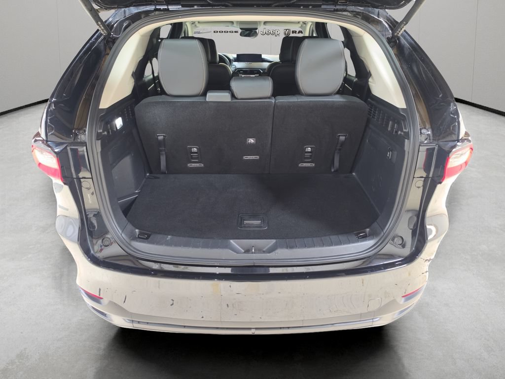 Used 2024 MAZDA CX-90 Plug-In Hybrid w/ Preferred AWD/4WD image 10