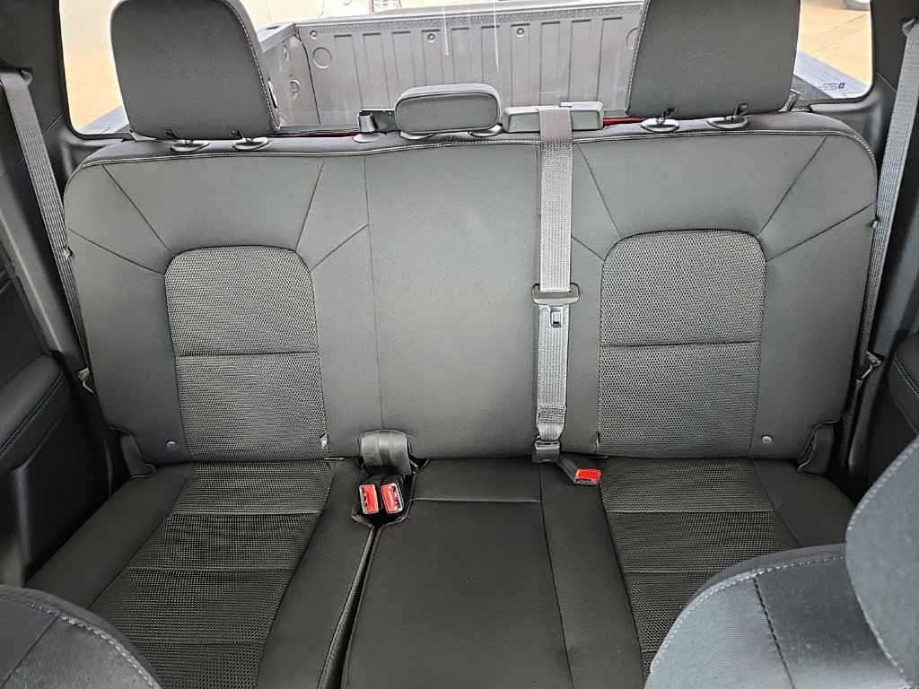 Used 2024 Chevrolet Colorado LT image 47