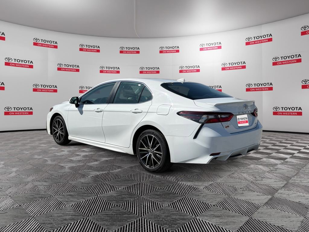 Certified 2024 Toyota Camry SE FWD image 5
