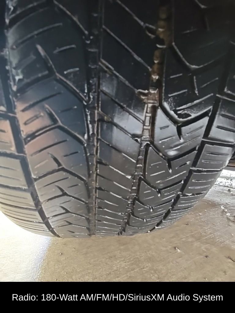 Used 2018 Honda Accord EX image 9