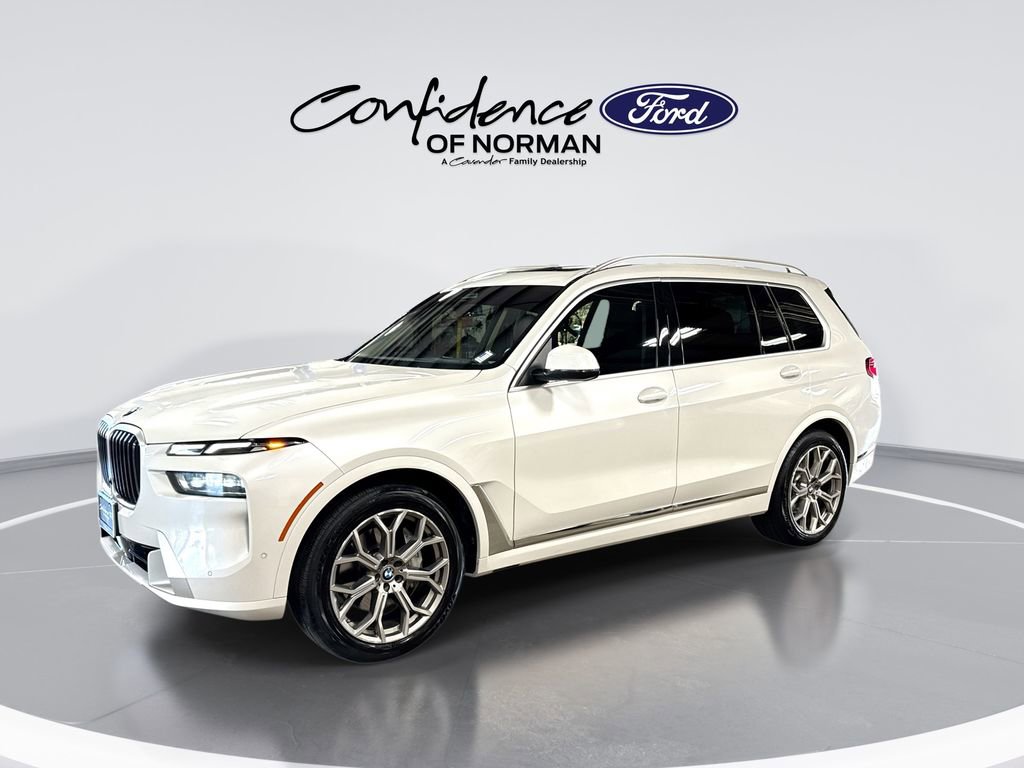 Used 2023 BMW X7 xDrive40i w/ Executive Package image 4