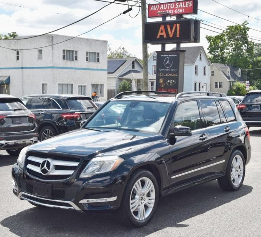 Used 2013 Mercedes-Benz GLK 350 4MATIC image 4