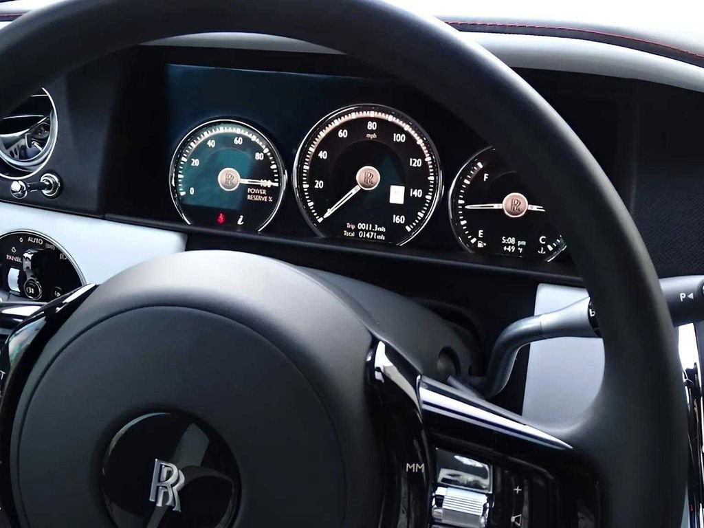 Certified 2024 Rolls-Royce Cullinan image 16
