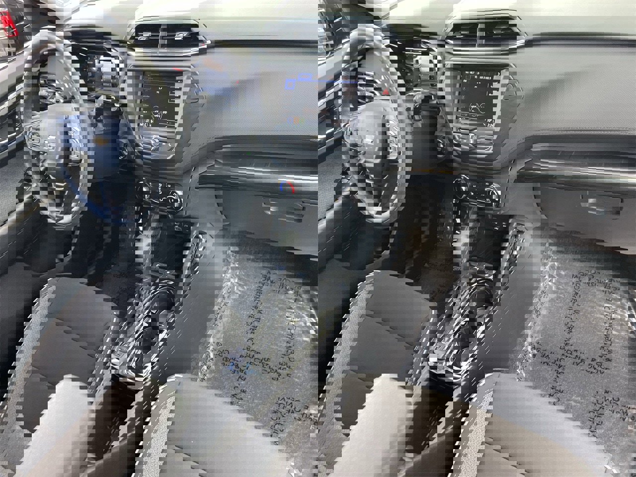 Used 2022 Chevrolet TrailBlazer LT w/ LPO, Blackout Package image 11