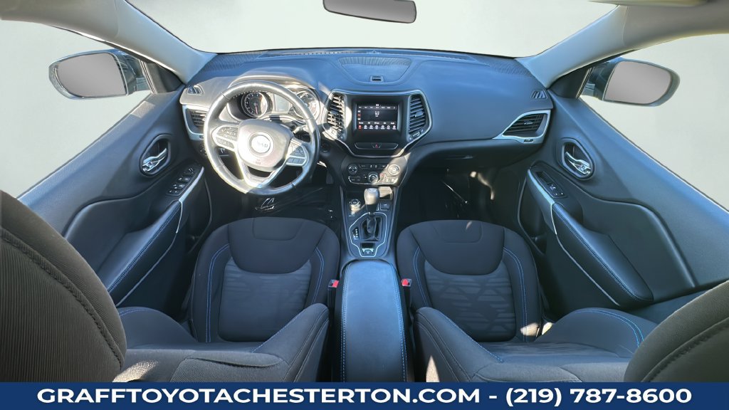 Used 2020 Jeep Cherokee Latitude AWD/4WD image 14