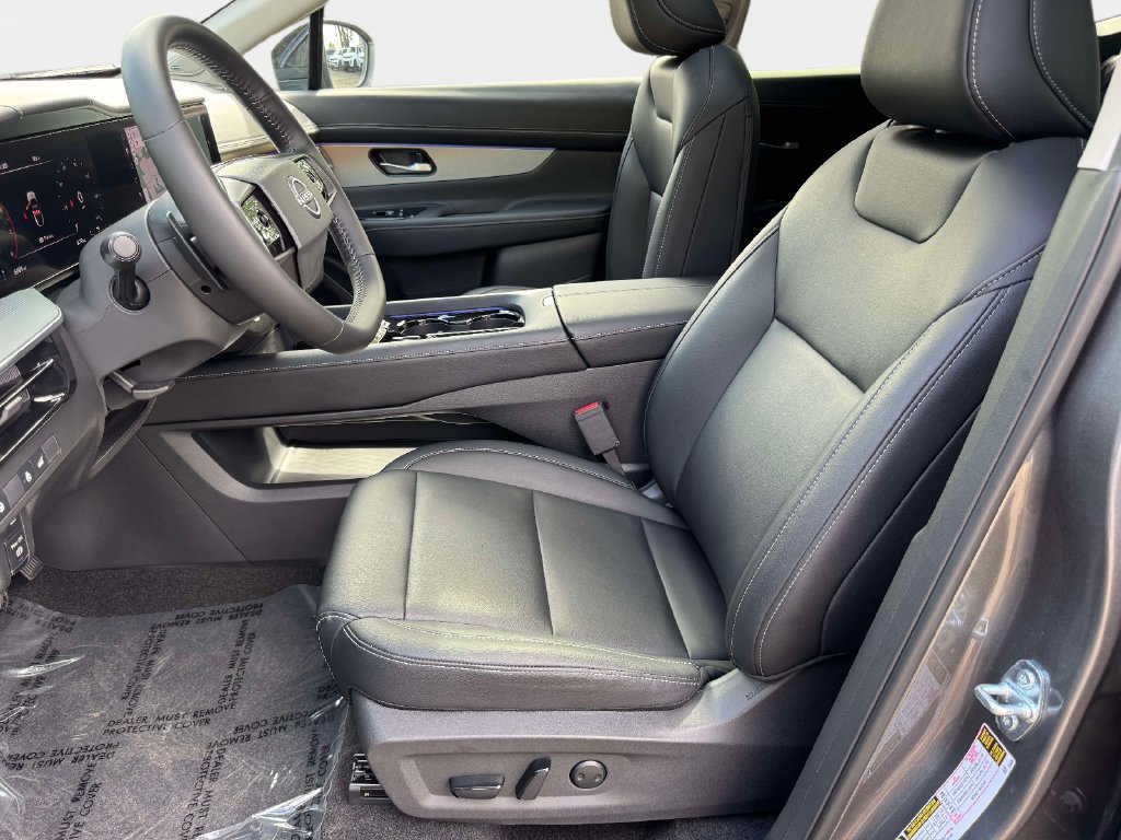 Used 2025 Nissan Murano SL AWD/4WD image 15