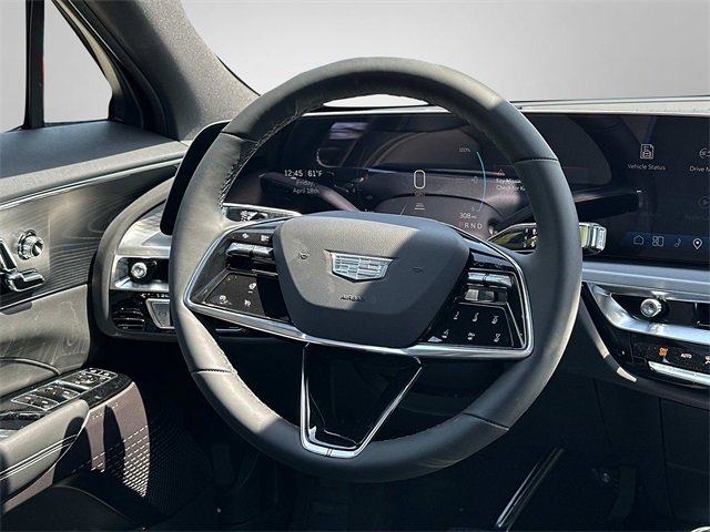 Used 2025 Cadillac Lyriq Luxury image 5