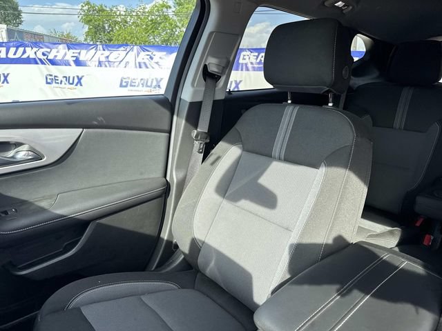Used 2025 Chevrolet Blazer LT FWD image 37