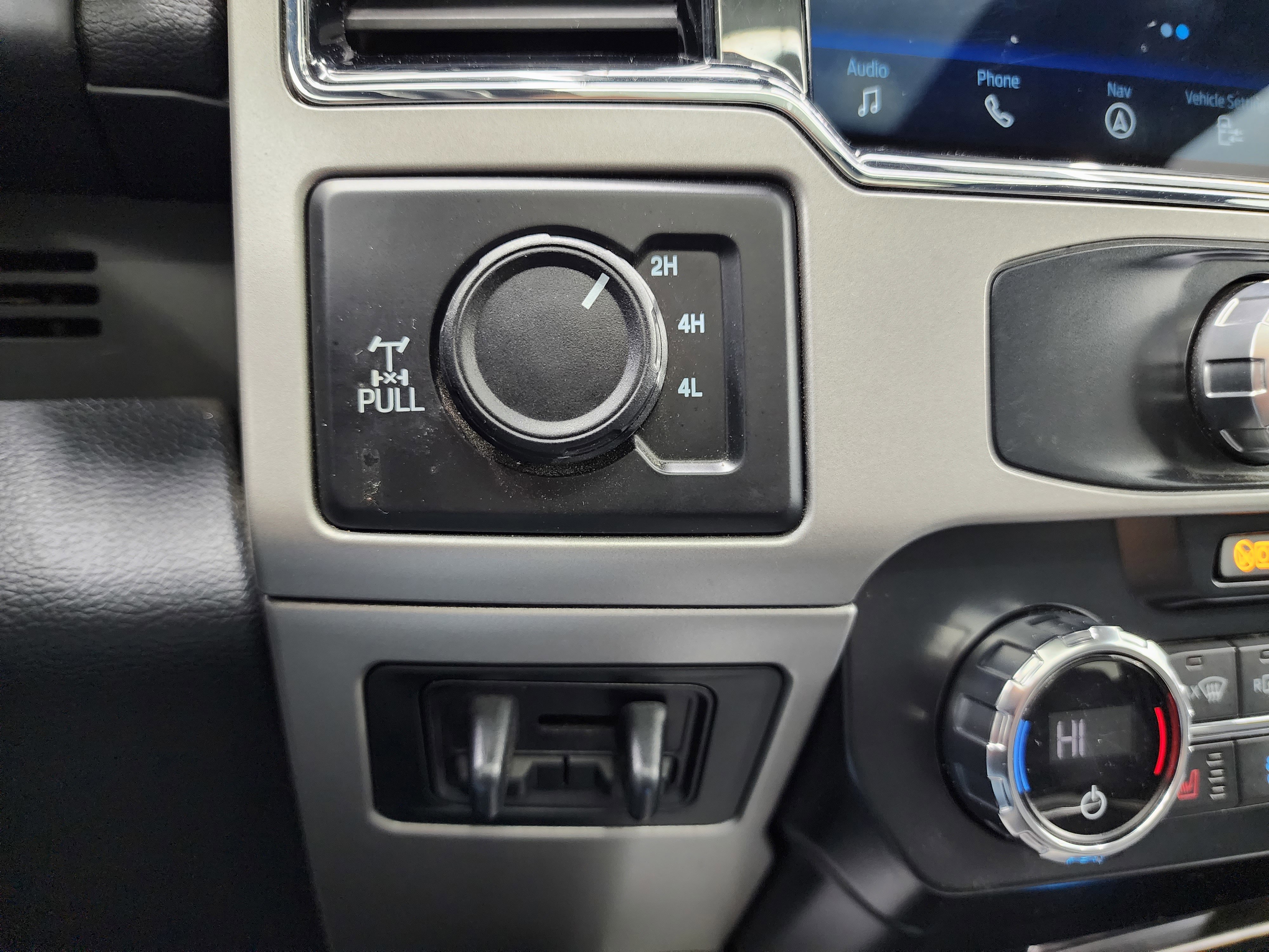 Used 2022 Ford F350 Lariat image 60