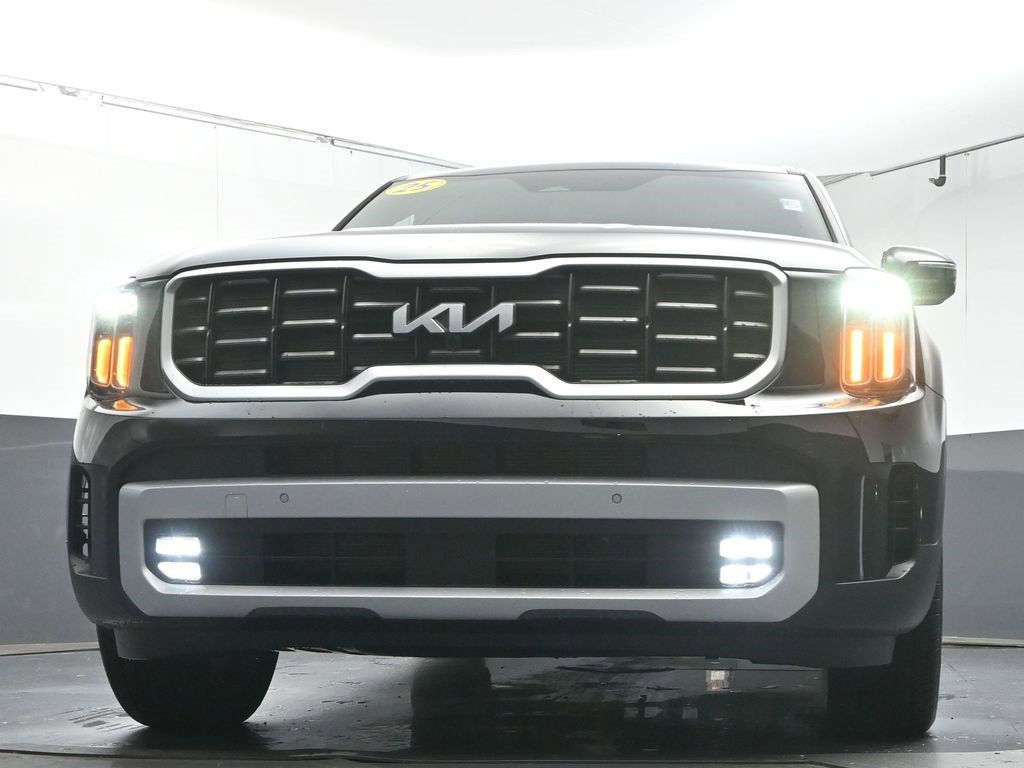 Used 2025 Kia Telluride SX image 35