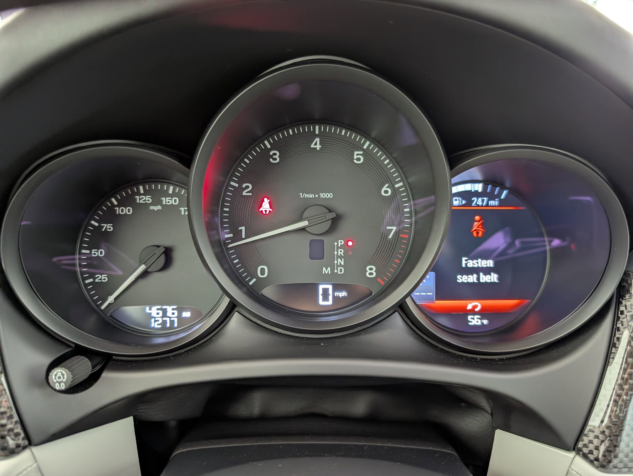 Certified 2025 Porsche Macan image 23