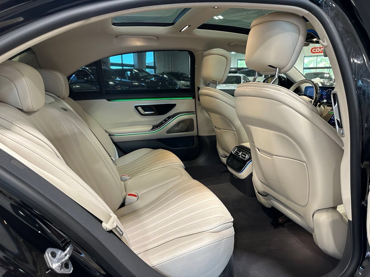 Used 2023 Mercedes-Benz S 580 4MATIC Sedan image 34