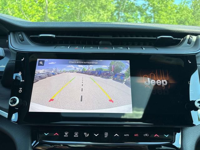 New 2026 Jeep Grand Cherokee Limited AWD/4WD image 13