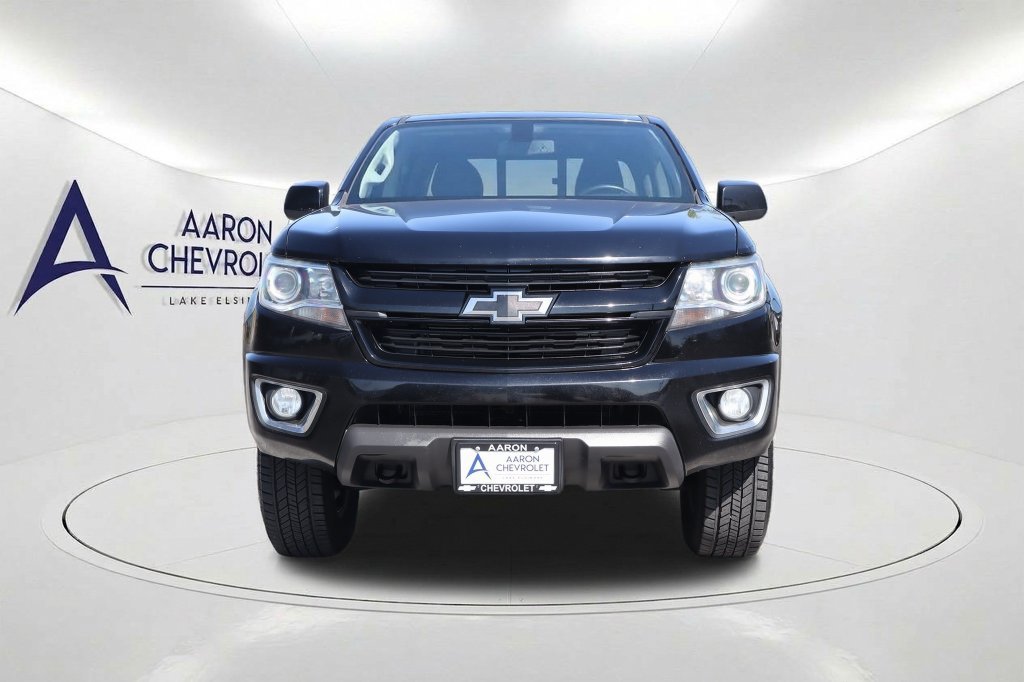 Used 2019 Chevrolet Colorado Z71 w/ Z71 Midnight Edition AWD/4WD image 2