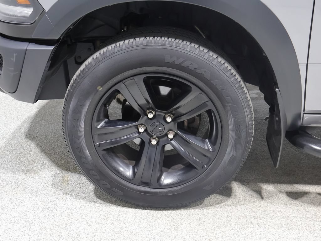 Certified 2022 RAM 1500 Warlock AWD/4WD image 11