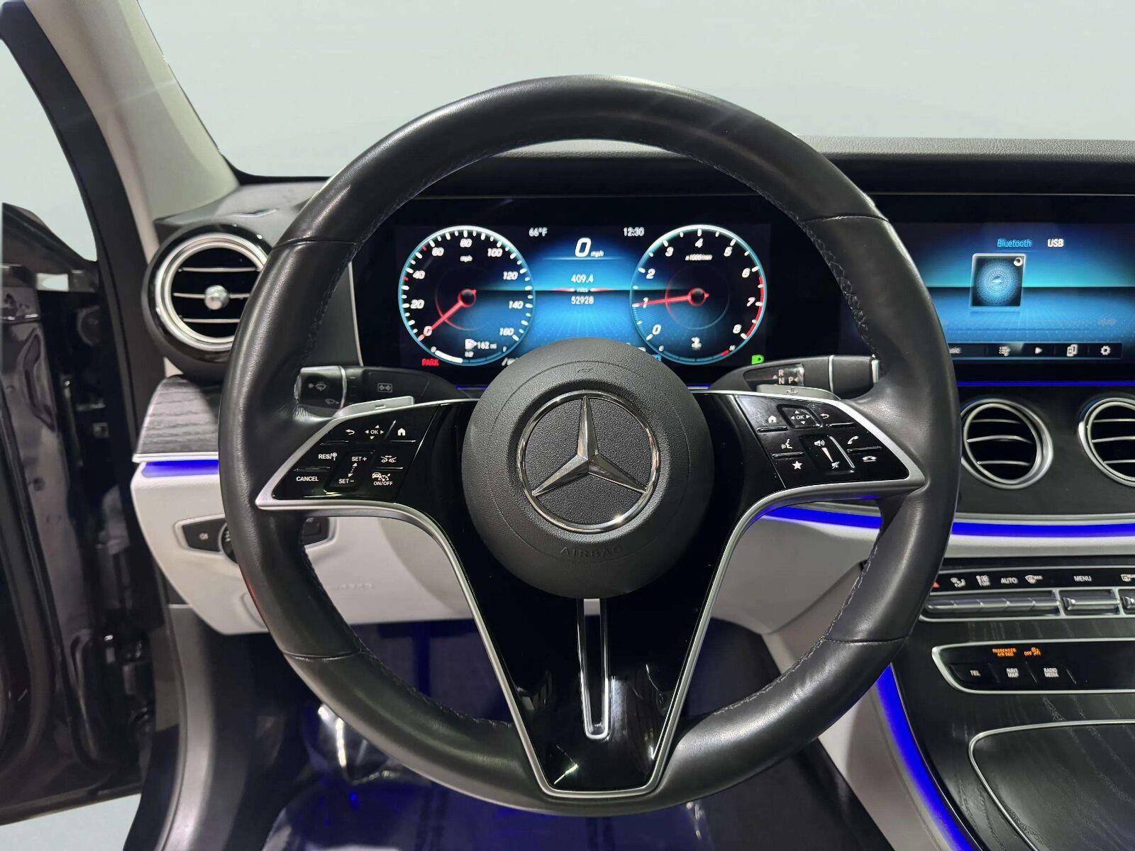 Used 2022 Mercedes-Benz E 350 4MATIC Sedan image 22