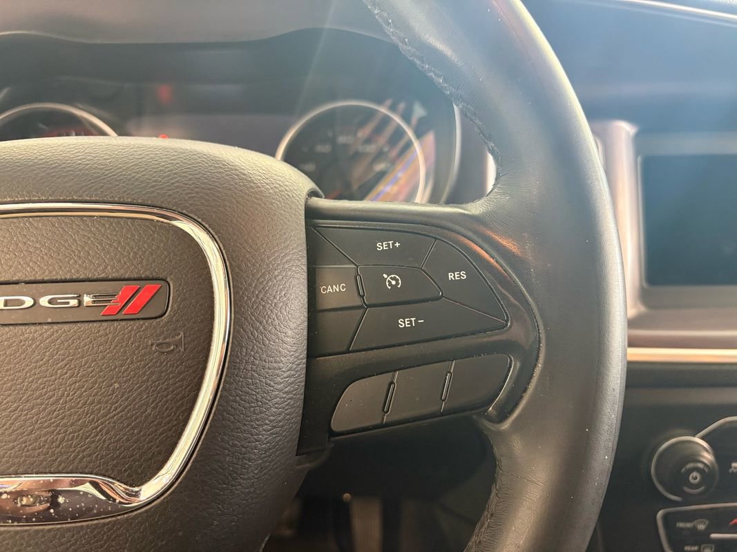 Used 2019 Dodge Charger SXT RWD image 19