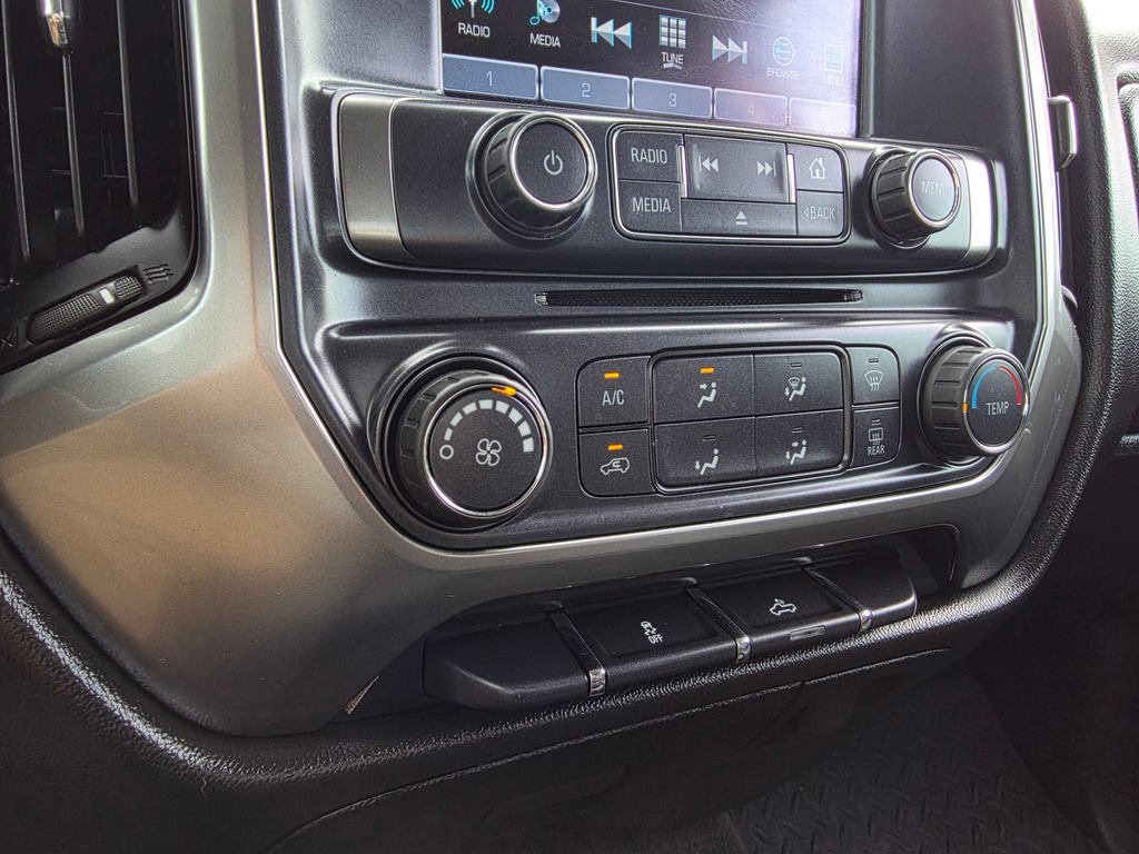 Used 2017 Chevrolet Silverado 1500 LT w/ Trailering Package image 18