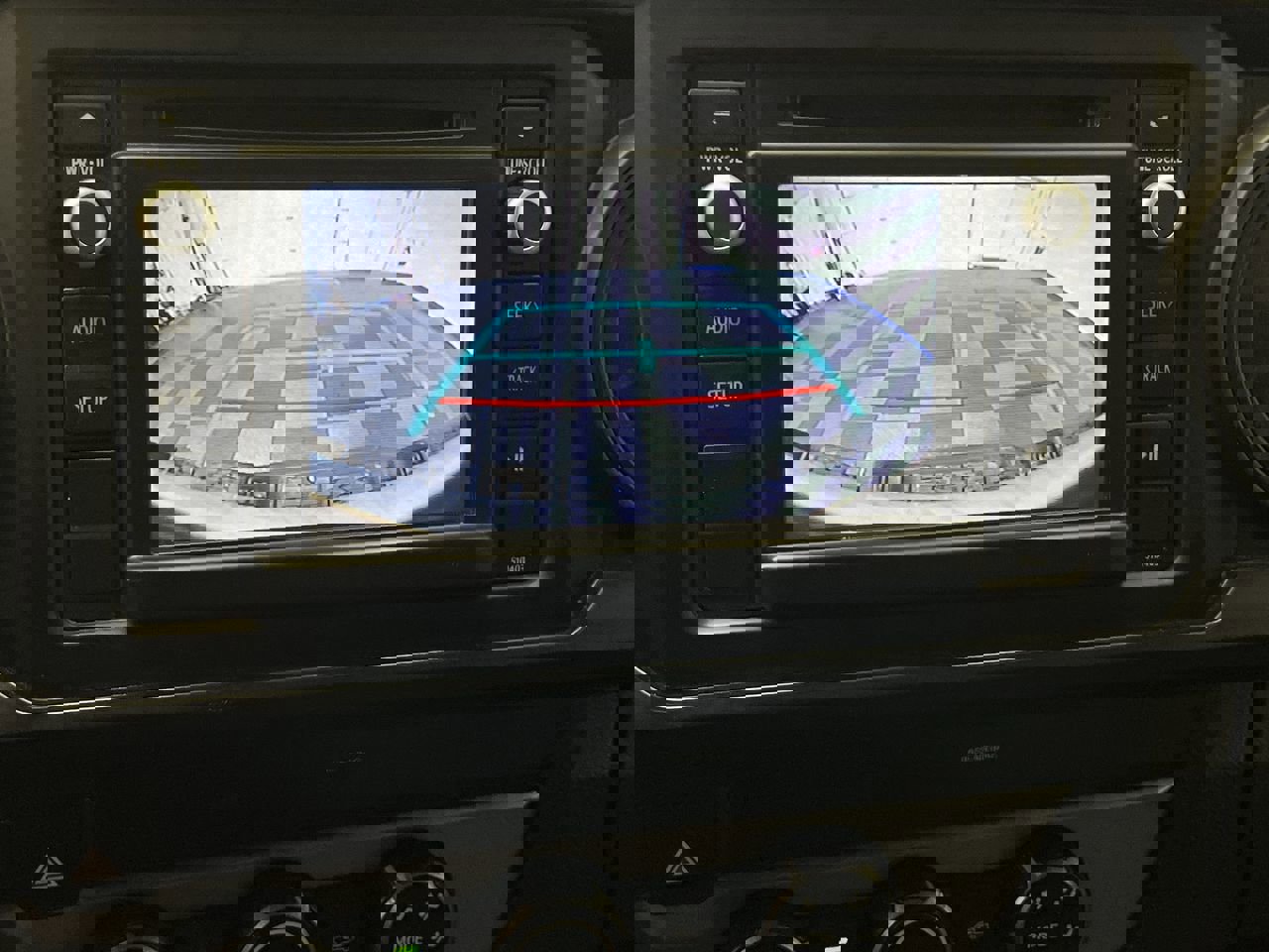 Used 2019 Toyota Tacoma SR5 image 5