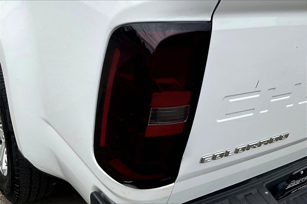Used 2022 Chevrolet Colorado LT w/ LT Convenience Package image 27