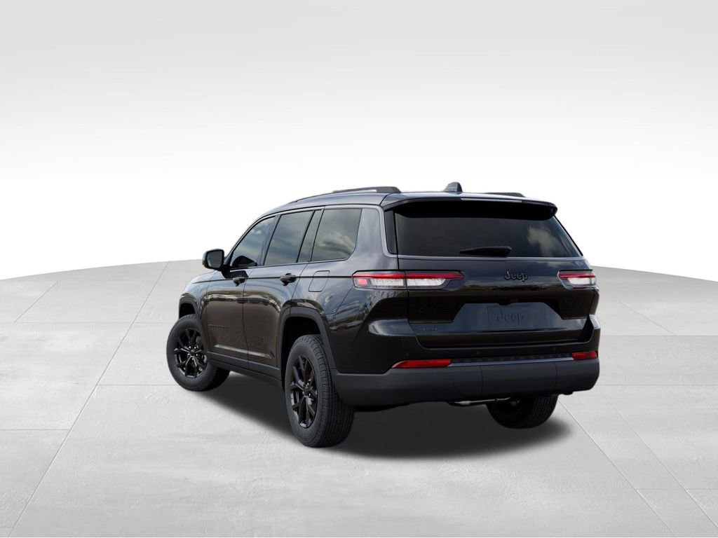 New 2026 Jeep Grand Cherokee L Laredo image 3