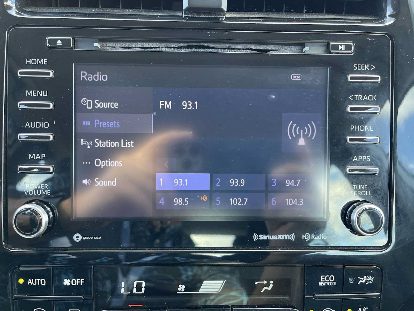 Used 2020 Toyota Prius Prime LE FWD image 12