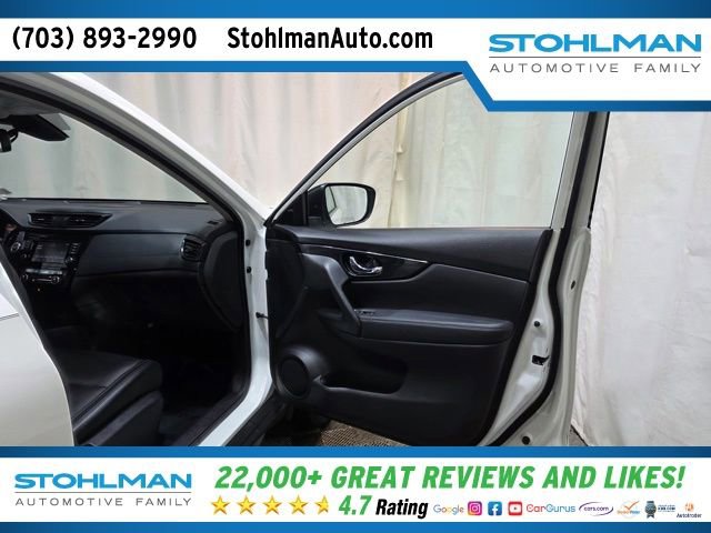 Used 2018 Nissan Rogue SL w/ Premium Package AWD/4WD image 32