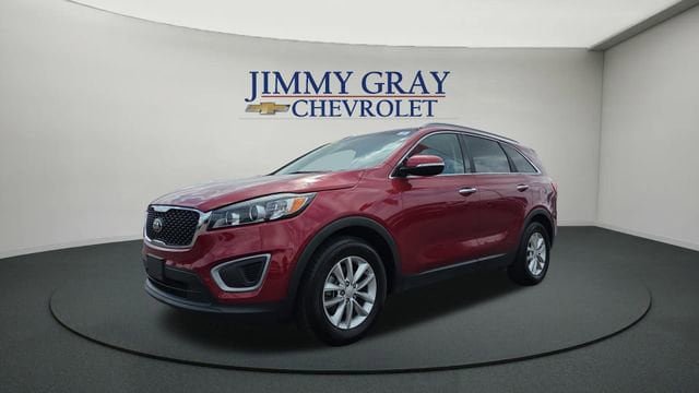 Used 2016 Kia Sorento LX w/ LX Convenience Package