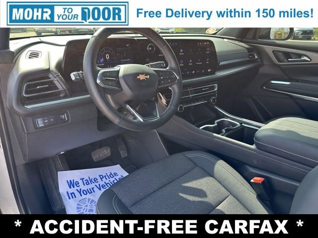 Used 2025 Chevrolet Traverse LT image 12