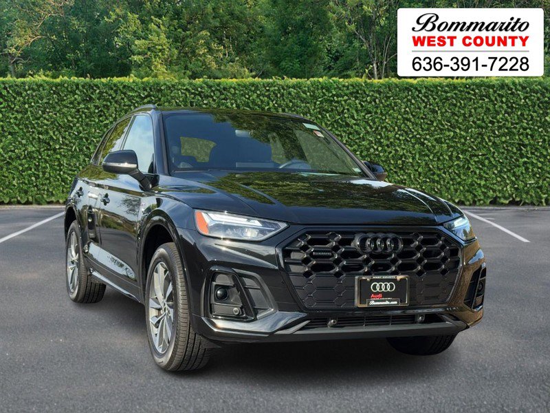Used 2024 Audi Q5 2.0T Premium w/ Summer of Audi Package