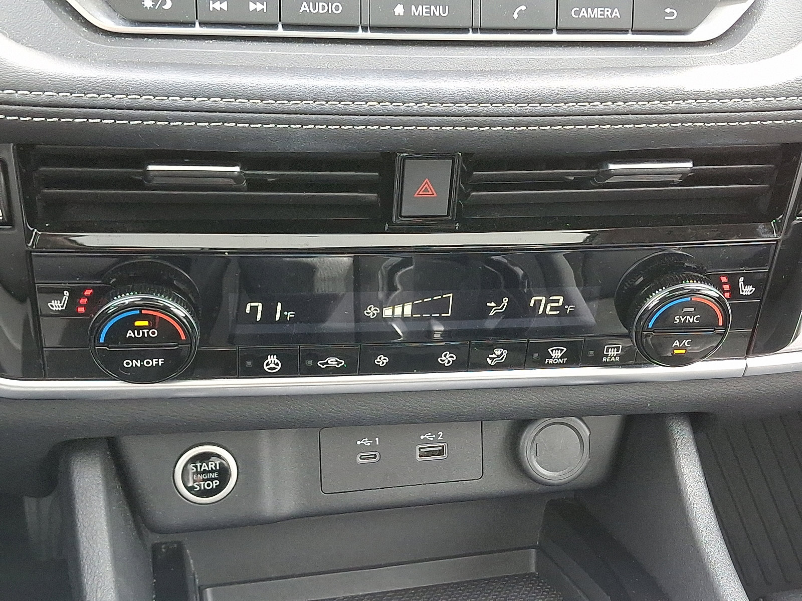 Used 2022 Nissan Rogue SV w/ SV Premium Package image 16