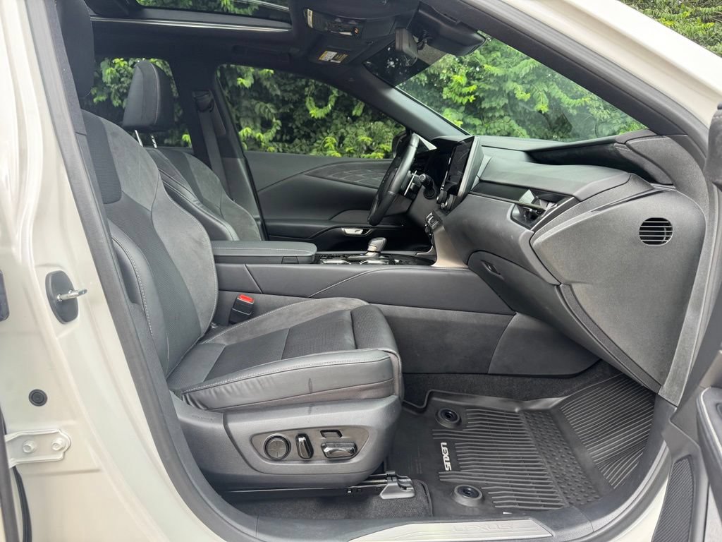 Used 2023 Lexus RX 350 AWD w/ Cold Area Package image 9