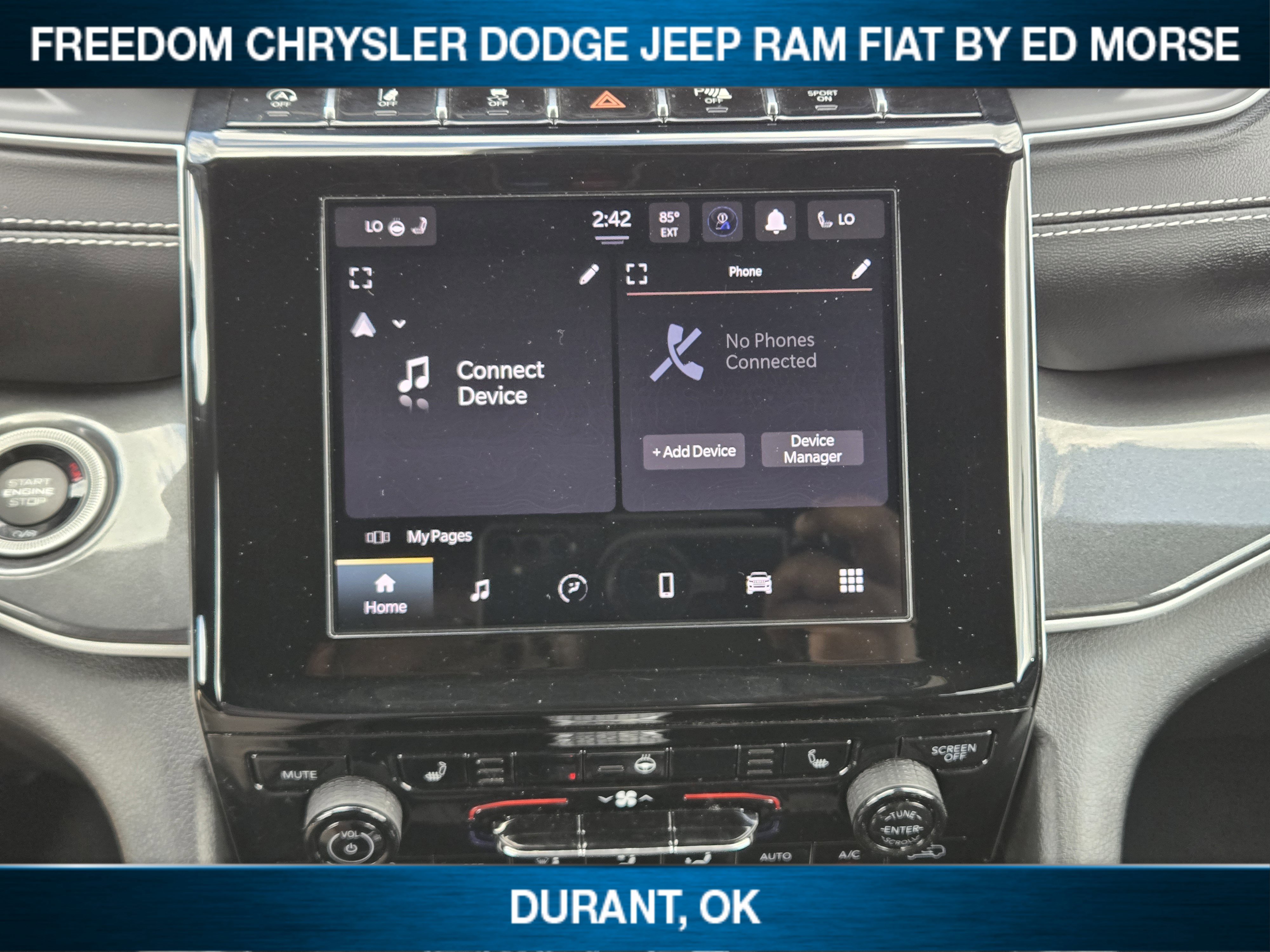 Used 2023 Jeep Grand Cherokee Altitude image 11
