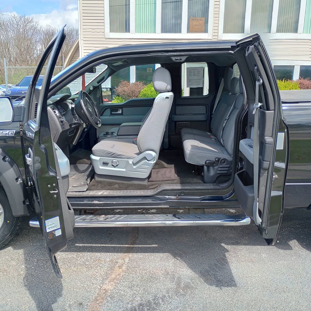 Used 2012 Ford F150 XLT w/ XLT Chrome Pkg image 15