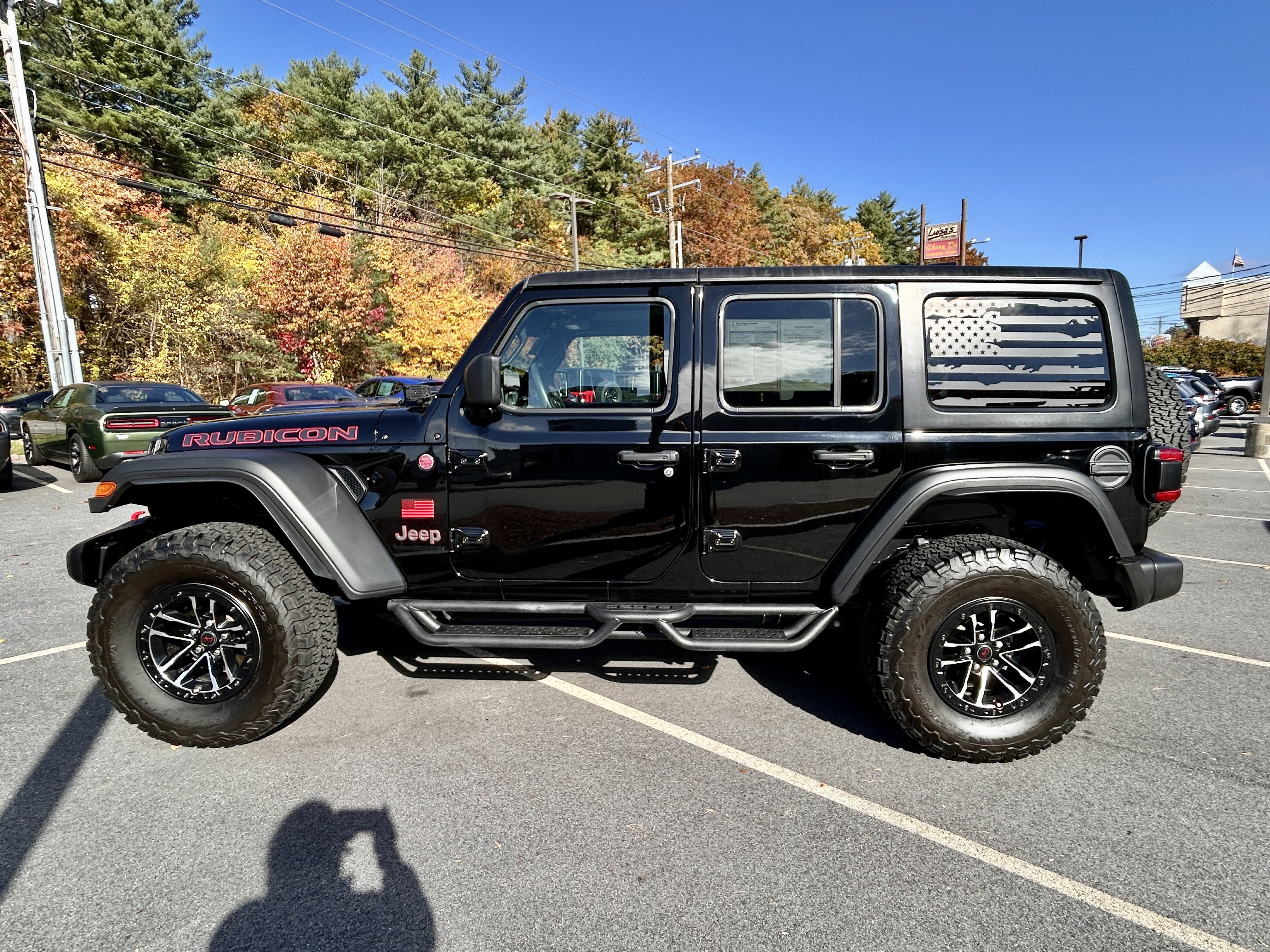 Certified 2024 Jeep Wrangler Unlimited Rubicon w/ XTREMEE 35" Tire Package AWD/4WD image 2