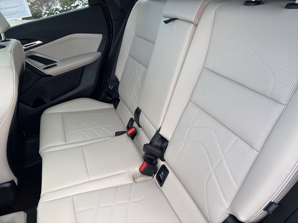 Used 2025 BMW X1 xDrive28i w/ Technology Package image 35