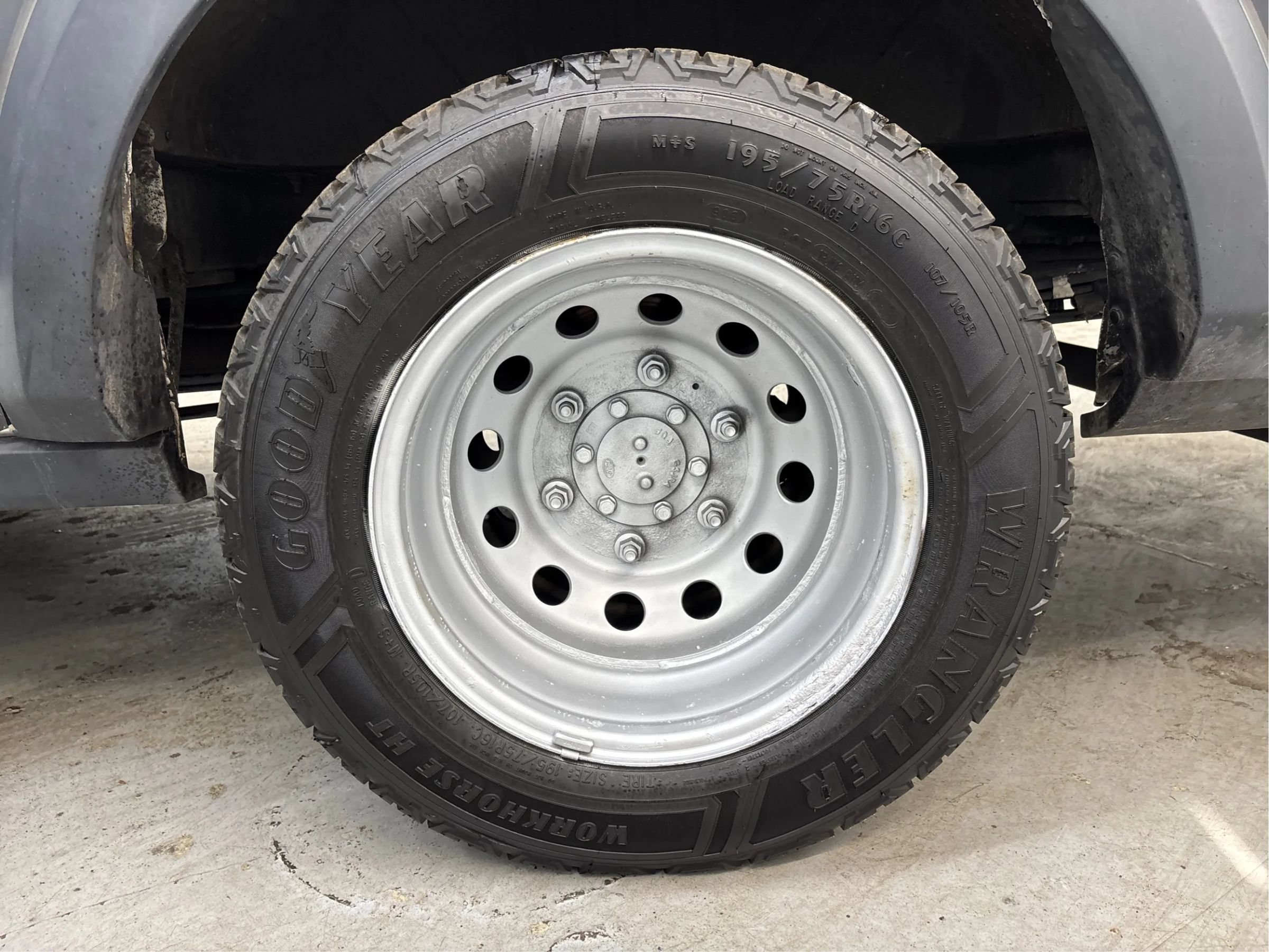 Used 2019 Ford Transit 350 XL RWD image 27