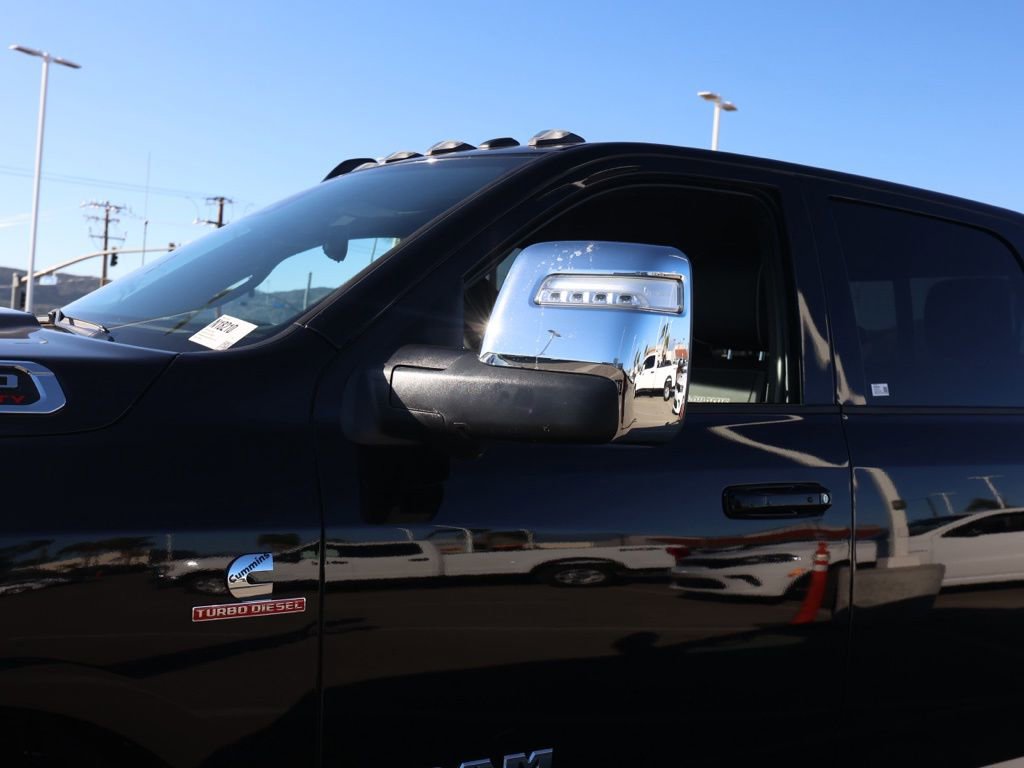 New 2026 RAM 3500 Laramie w/ Max Tow Package AWD/4WD image 12