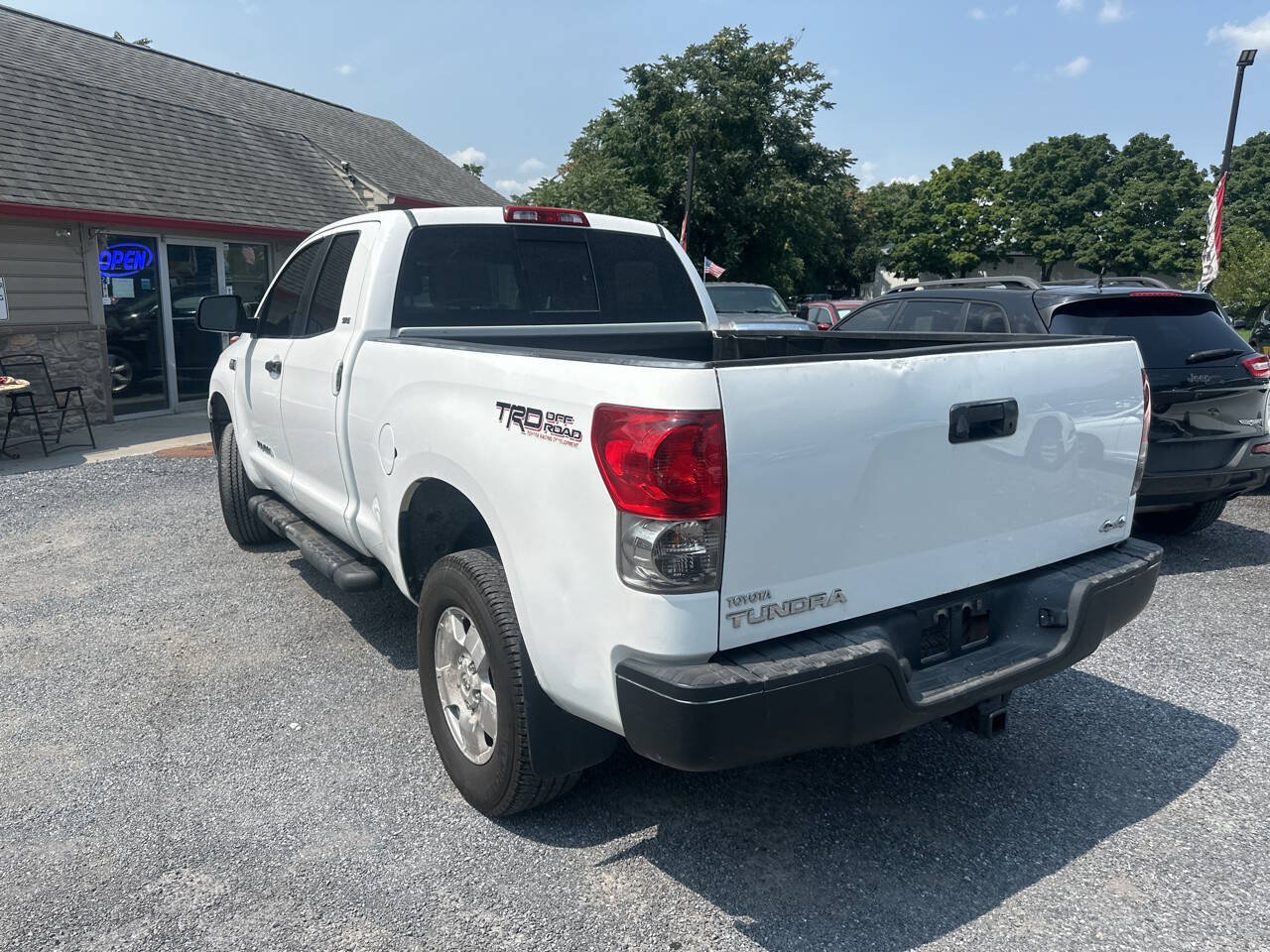 Used 2007 Toyota Tundra SR5 AWD/4WD image 3