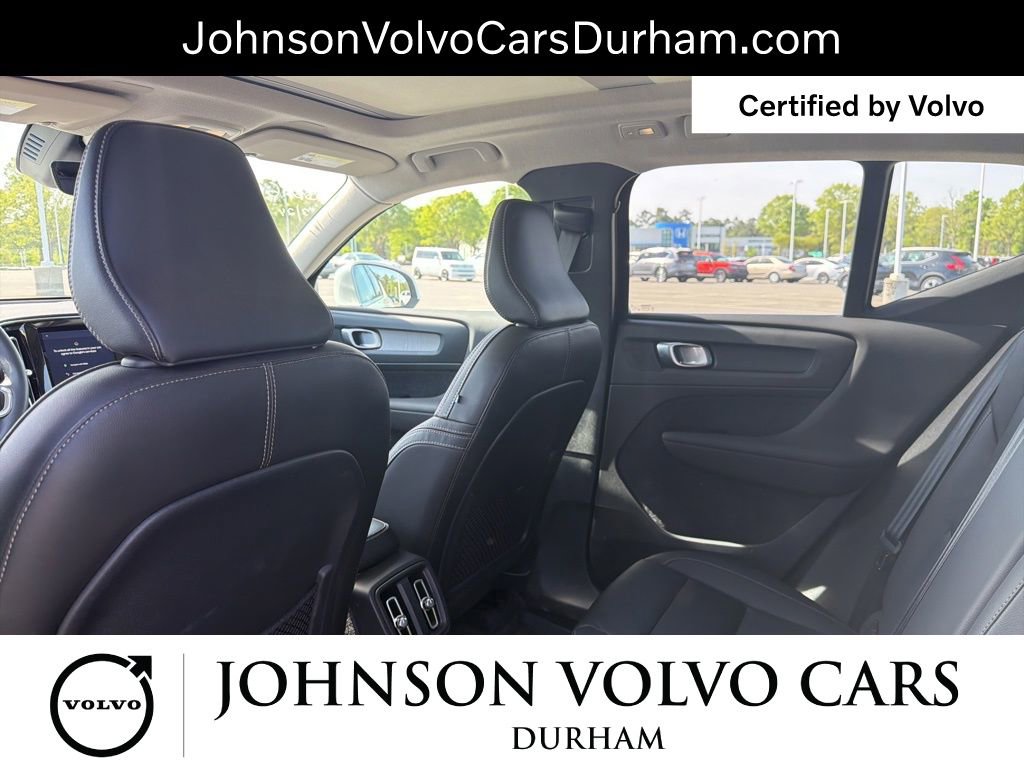 Used 2023 Volvo XC40 B5 Plus w/ Driver Assist Package image 28