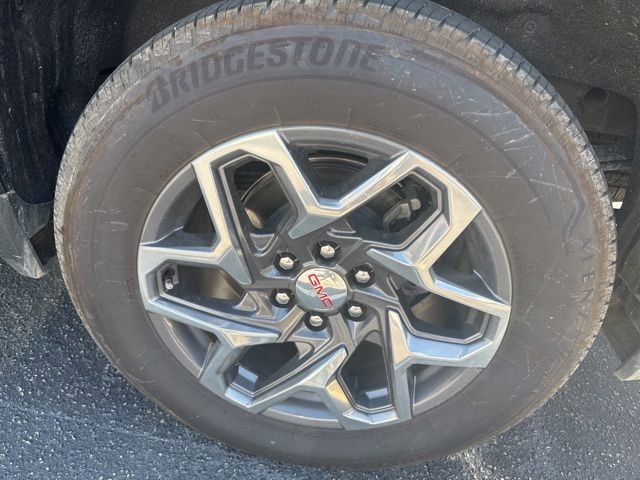 Used 2024 GMC Sierra 1500 SLT w/ SLT Premium Plus Package image 10