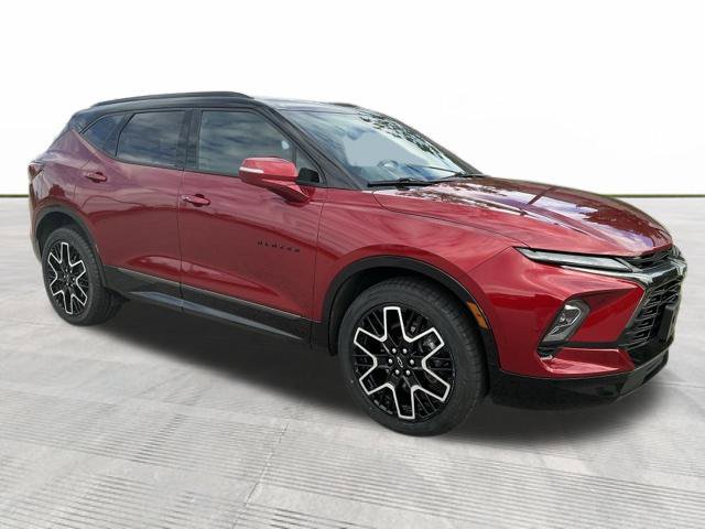 Used 2024 Chevrolet Blazer RS w/ Enhanced Convenience Package AWD/4WD image 2
