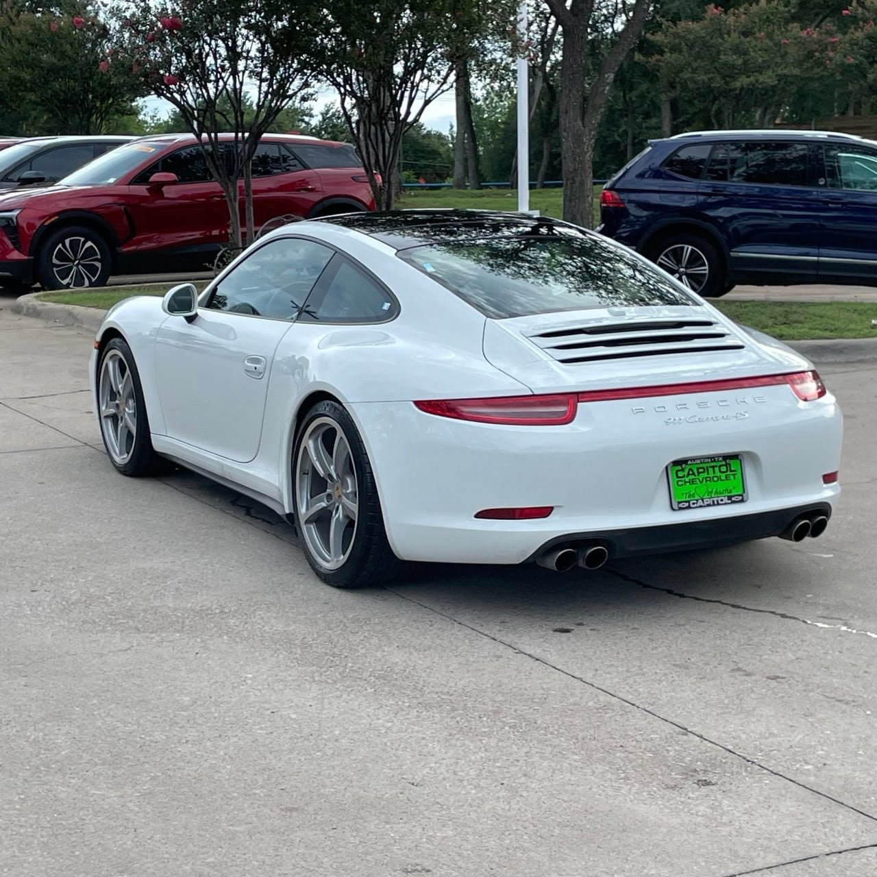 Used 2014 Porsche 911 Carrera 4S AWD/4WD image 4