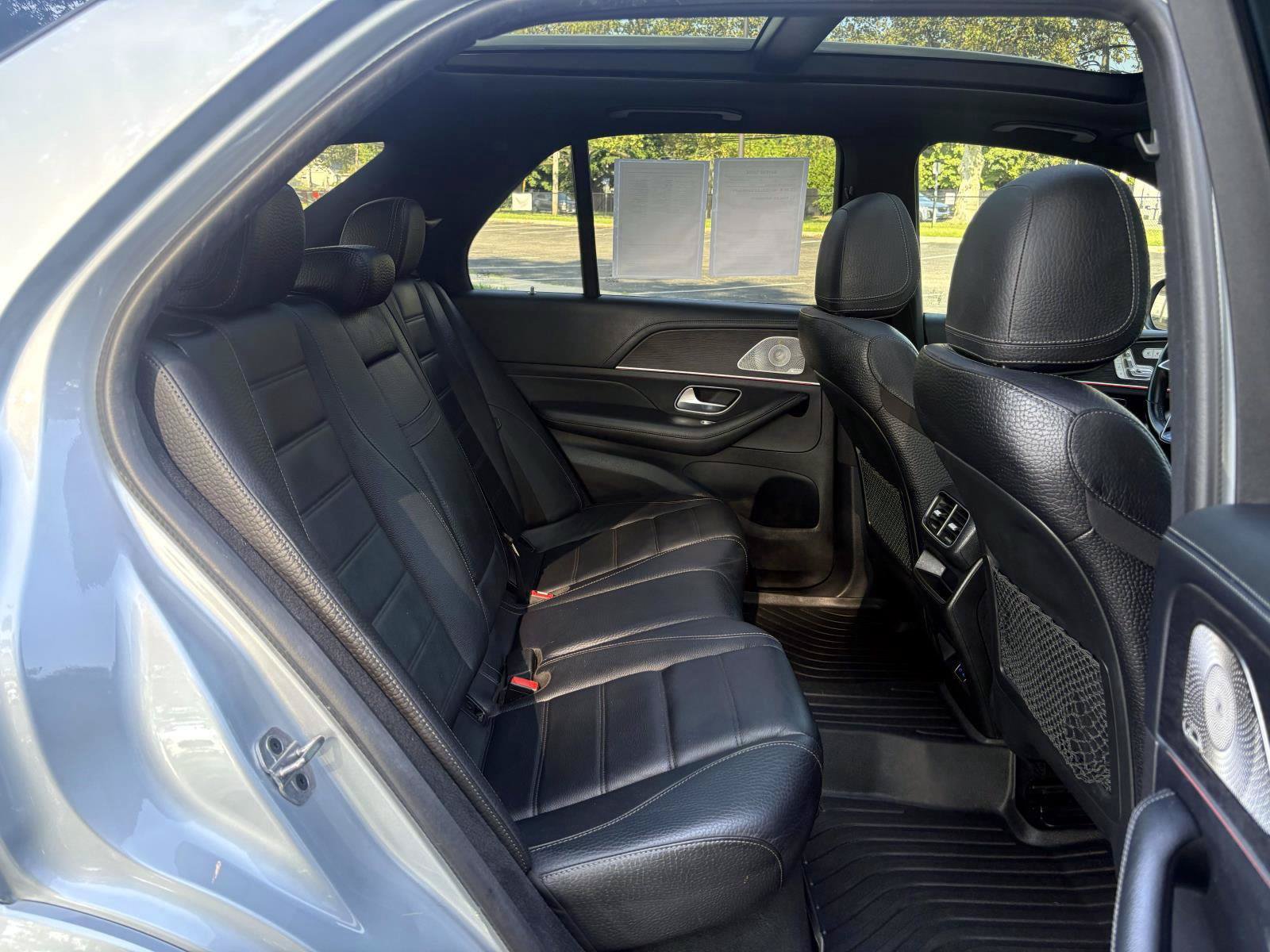 Used 2024 Mercedes-Benz GLE 450 4MATIC image 25