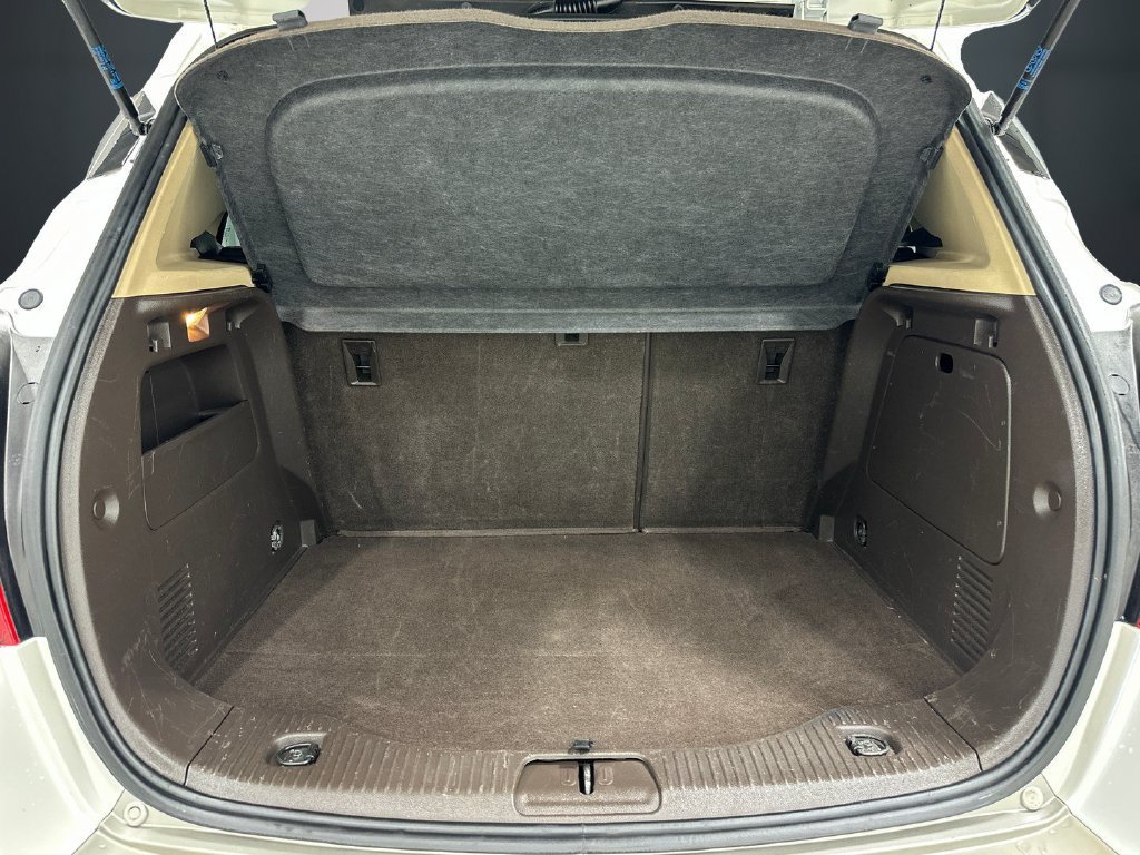 Used 2015 Buick Encore Leather FWD image 12